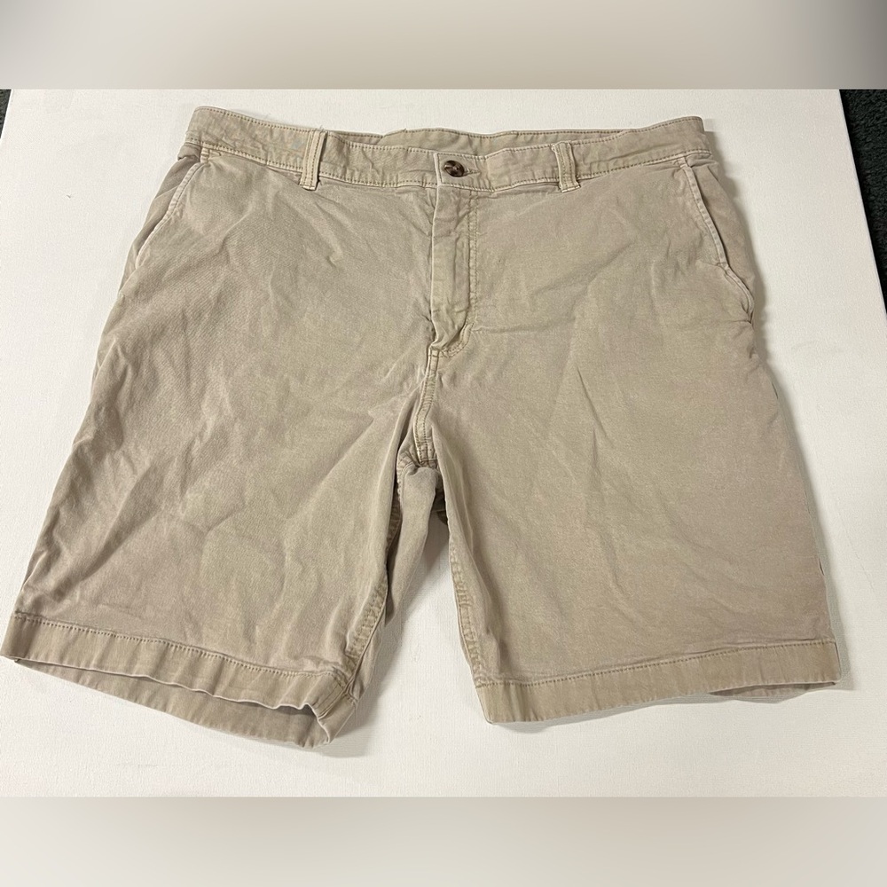 ROWM Khaki Chino Shorts Men's Size 38